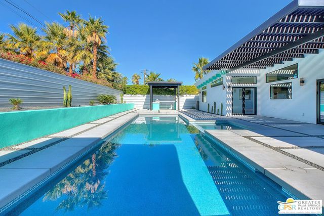 2653 N Kitty Hawk Drive, Palm Springs, CA 92262