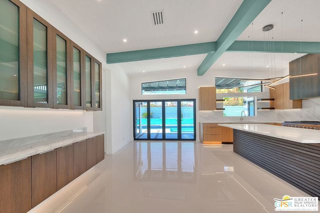 2653 N Kitty Hawk Drive, Palm Springs, CA 92262