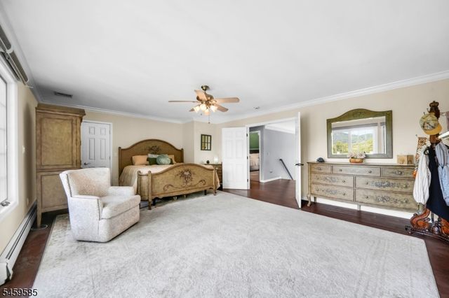 24 W Sunset Rd, Pequannock Twp., NJ 07444