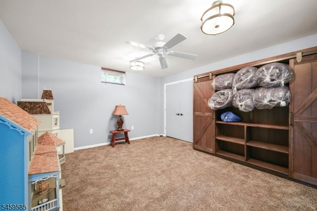 24 W Sunset Rd, Pequannock Twp., NJ 07444