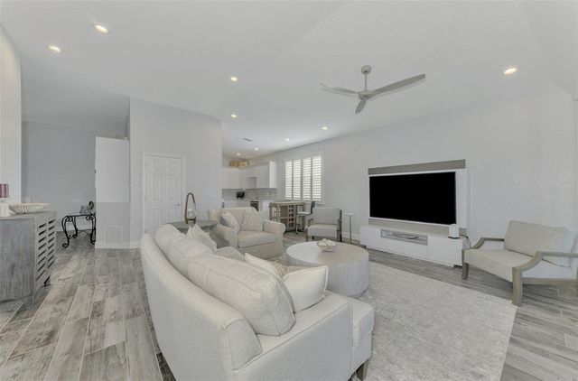 3303 GRAND VISTA COURT 201, Port Charlotte, FL 33953