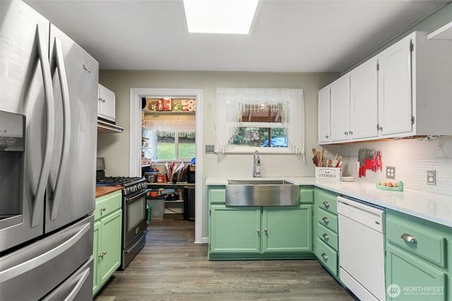 327 N Marion Avenue, Bremerton, WA 98312