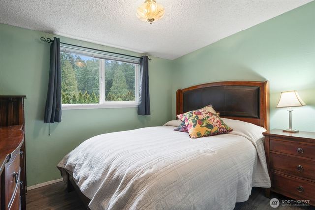 327 N Marion Avenue, Bremerton, WA 98312