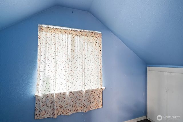 327 N Marion Avenue, Bremerton, WA 98312