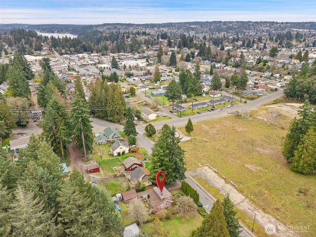 327 N Marion Avenue, Bremerton, WA 98312