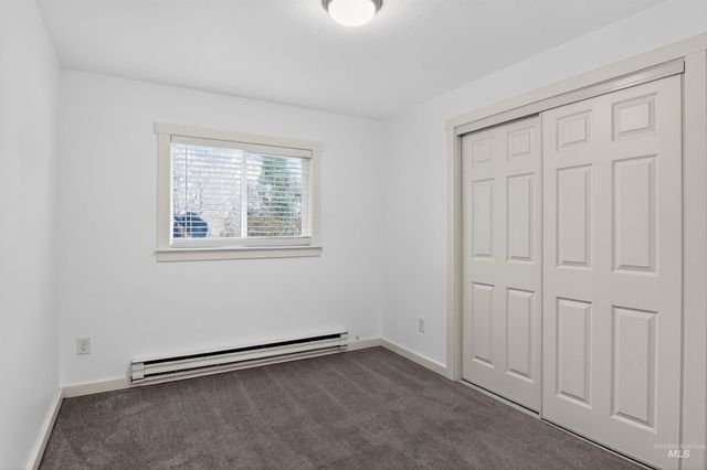 211 Jasper Ave, Middleton, ID 83644