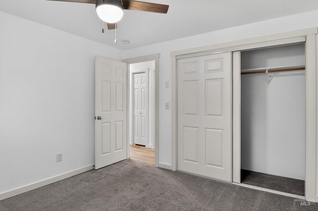 211 Jasper Ave, Middleton, ID 83644