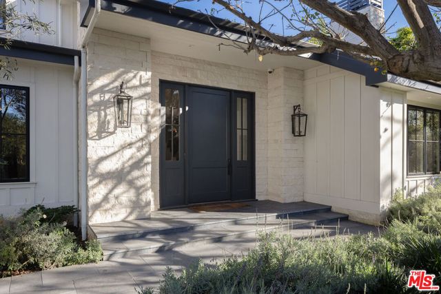 550 Spoleto Drive, Pacific Palisades, CA 90272