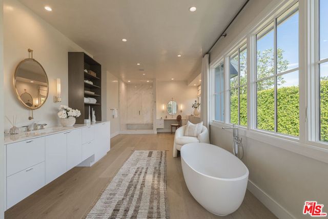 550 Spoleto Drive, Pacific Palisades, CA 90272