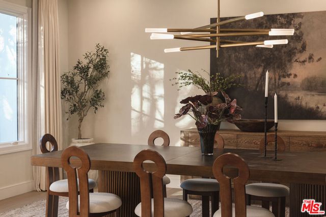 550 Spoleto Drive, Pacific Palisades, CA 90272