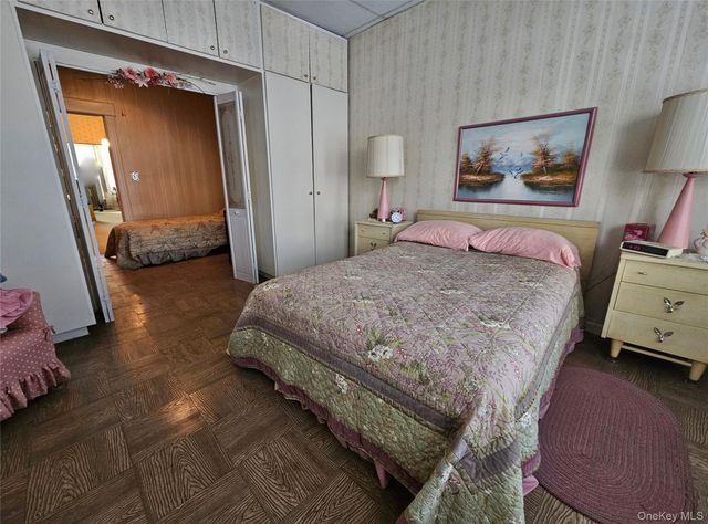 72-34 61 Street, Ridgewood, NY 11385