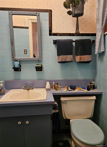 72-34 61 Street, Ridgewood, NY 11385