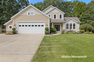 14937 Sandstone Place, Grand Haven, MI 49417