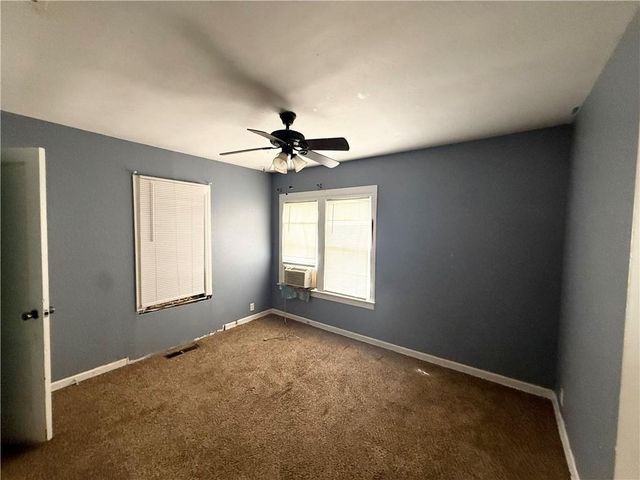 310 S 24th Street, Parsons, KS 67357