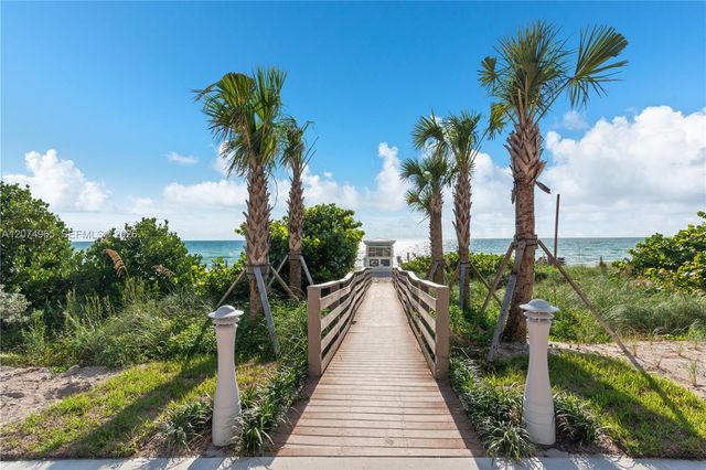 4779 Collins Avenue 1804, Miami Beach, FL 33140