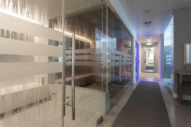4779 Collins Avenue 1804, Miami Beach, FL 33140