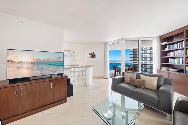 4779 Collins Avenue 1804, Miami Beach, FL 33140