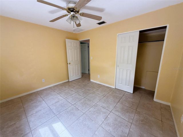 8184 24TH AVENUE N, St Petersburg, FL 33710