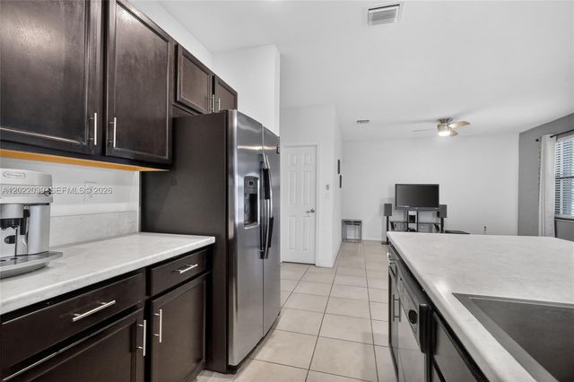 10400 W 35 Way, Hialeah, FL 33018