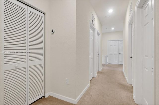 10400 W 35 Way, Hialeah, FL 33018
