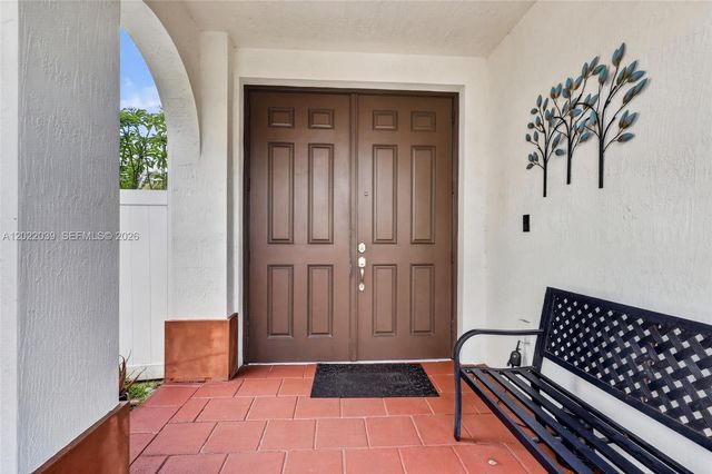 10400 W 35 Way, Hialeah, FL 33018