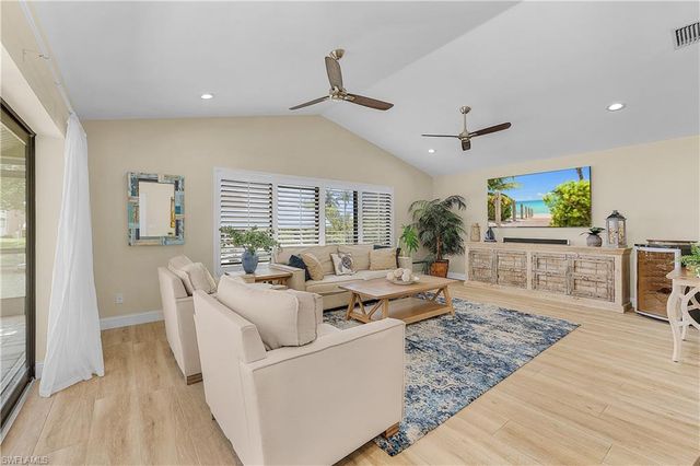1302 SW 47th ST, Cape Coral, FL 33914