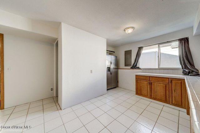 8811 N Davis Circle, Hayden, ID 83835