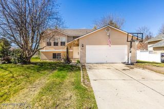 8811 N Davis Circle, Hayden, ID 83835