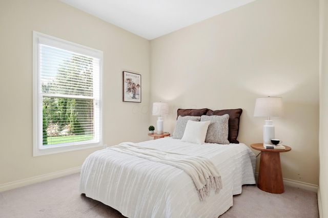 6725 Trafalgar Loop, Dublin, OH 43016