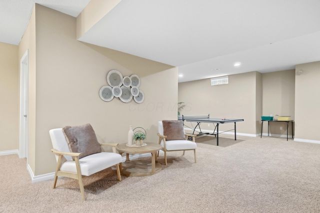 6725 Trafalgar Loop, Dublin, OH 43016