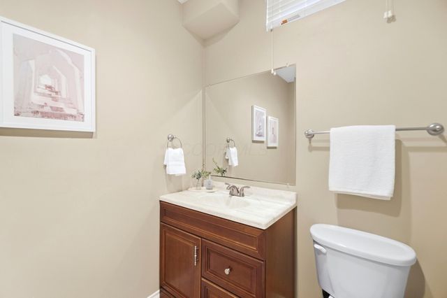 6725 Trafalgar Loop, Dublin, OH 43016