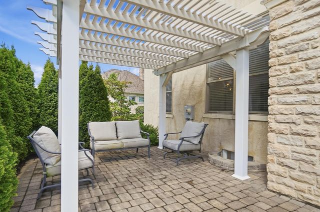 6725 Trafalgar Loop, Dublin, OH 43016