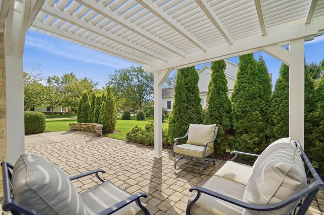 6725 Trafalgar Loop, Dublin, OH 43016
