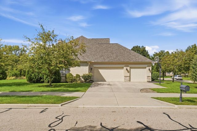 6725 Trafalgar Loop, Dublin, OH 43016