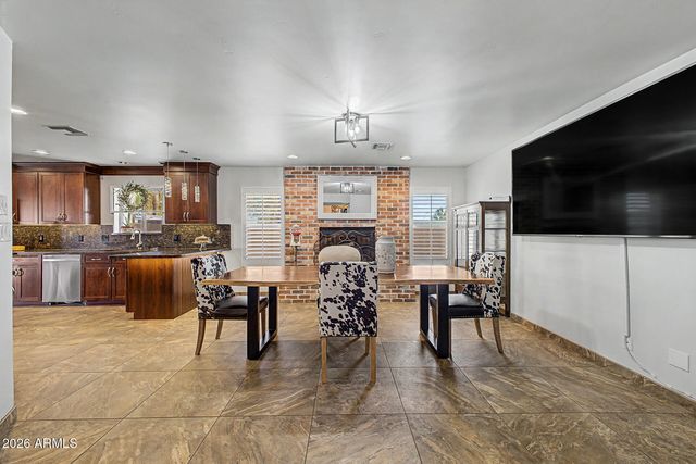 1945 N 66TH Place, Mesa, AZ 85205