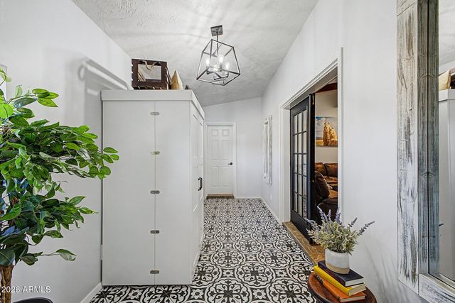 1945 N 66TH Place, Mesa, AZ 85205