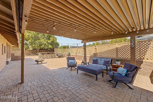 1945 N 66TH Place, Mesa, AZ 85205