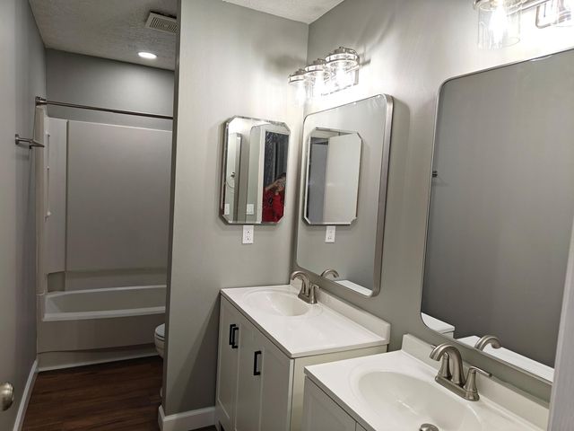 3766 Pendlestone Drive, Columbus, OH 43230