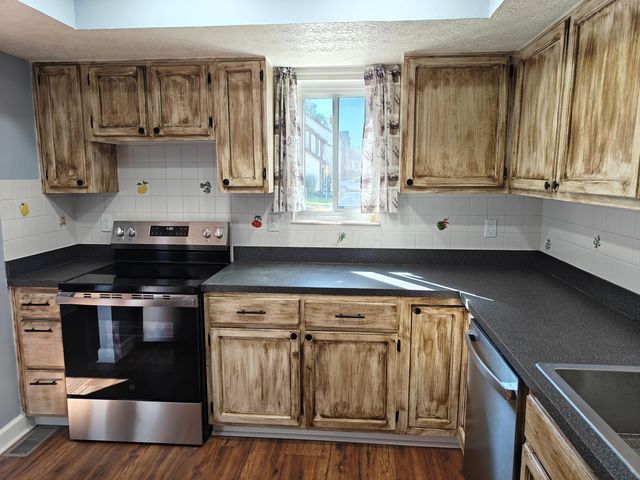 3766 Pendlestone Drive, Columbus, OH 43230
