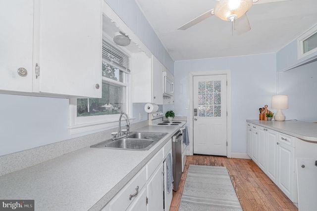 332 OLD STONE HOUSE RD S, Boiling Springs, PA 17007