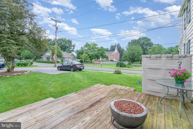332 OLD STONE HOUSE RD S, Boiling Springs, PA 17007