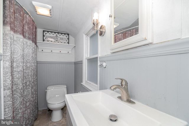 332 OLD STONE HOUSE RD S, Boiling Springs, PA 17007