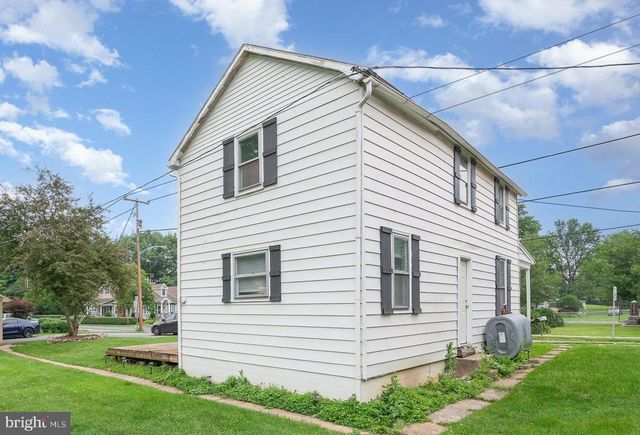 332 OLD STONE HOUSE RD S, Boiling Springs, PA 17007