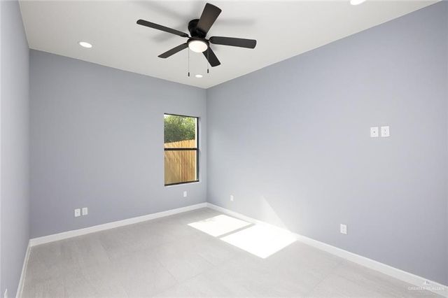 1216 W Harrison Avenue, Alton, TX 78573
