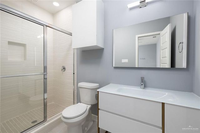 1216 W Harrison Avenue, Alton, TX 78573