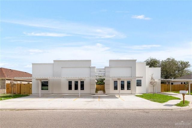 1216 W Harrison Avenue, Alton, TX 78573