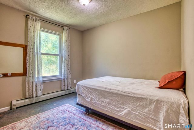 117 Melbourne Court, Naugatuck, CT 06770