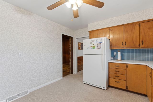 3642 S Farm Road 69, Republic, MO 65738