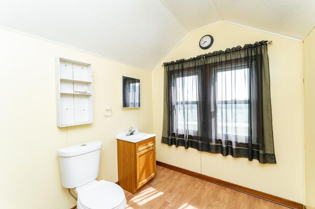 2605 County Road 5 NW, Kalmar Twp, MN 55920
