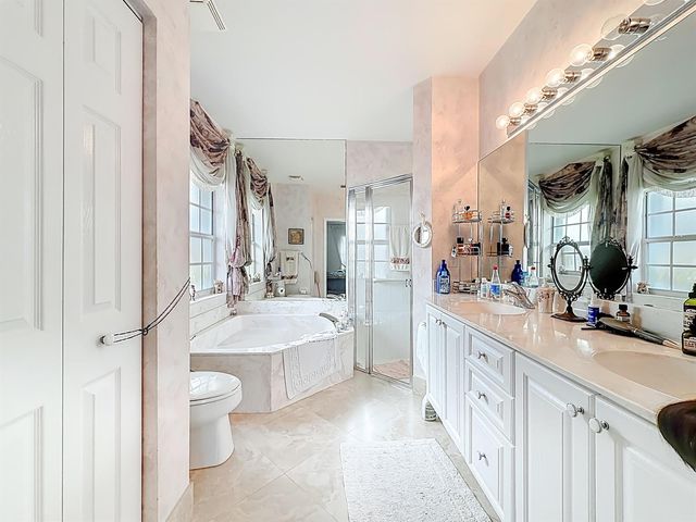 6174 Caladium Road, Delray Beach, FL 33484